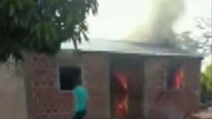 Por tercera vez se le quemó la casa a una señora