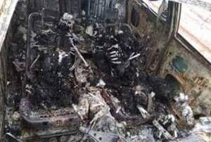 Crónica / ¡De terror! encuentran auto calcinado con dos cuerpos adentro