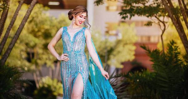 La Nación / Diseñadora paraguaya se alzó con el premio internacional “Mejor traje de gala”
