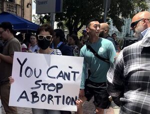 Más de un millar de personas protestan a favor del aborto en Nueva York - Mundo - ABC Color