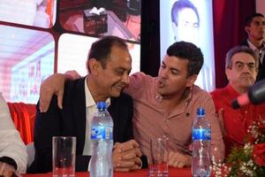 Diario HOY | Honor Colorado oficializa la precandidatura de Barchini para el Senado