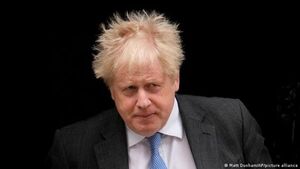 Boris Johnson promete más ayuda militar a Ucrania