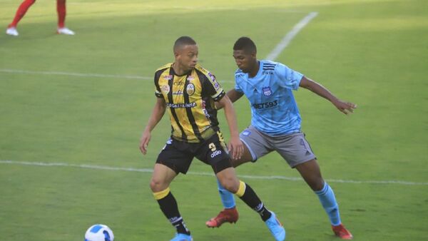 Emelec golea a Táchira y se pone a la sombra de Palmeiras