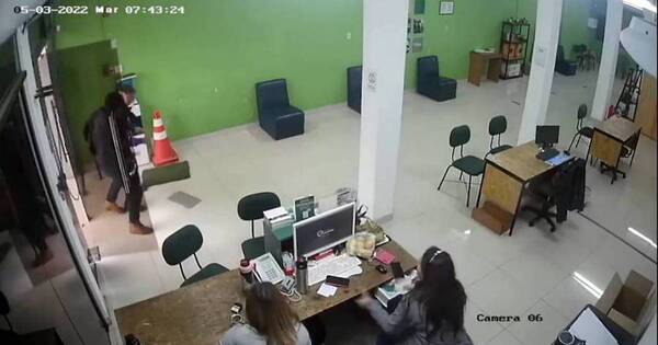 La Nación / En violento asalto roban 30 millones de guaraníes