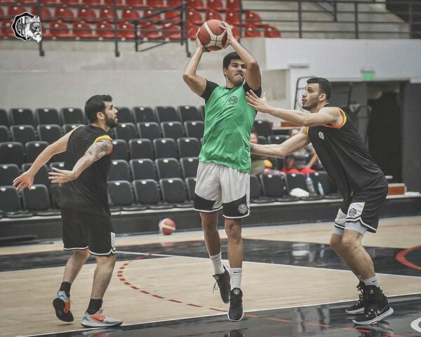 Libertad y FPC  ganan por la Liga Nacional Masculina de Básquetbol - Polideportivo - ABC Color