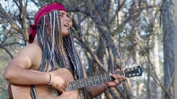 Los sueños y proyectos de Bianca, una talentosa cantante nivacché