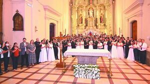 Se casaron 64 parejas en la Catedral de Asunción