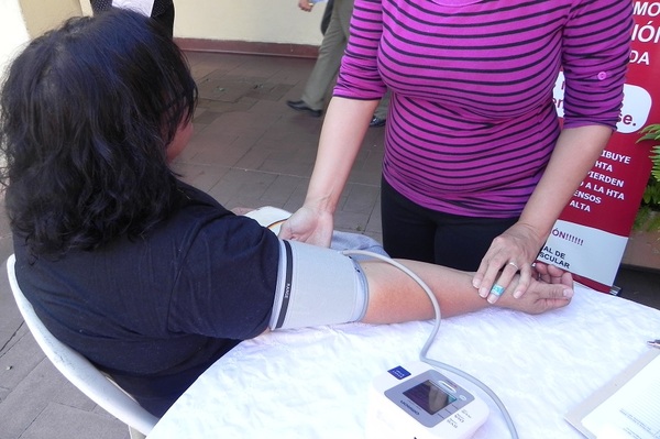 Diario HOY | Mes de la medición: Habilitan 150 puestos para control de presión arterial