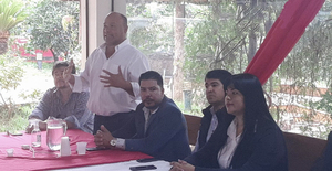 Consejo de presidentes de comités presentó a Oscar González Drakeford como precandidato a gobernador