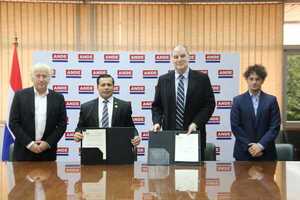ANDE y Atome Paraguay S.A. suscriben contrato de prestación de servicios para instalación de planta en el país - .::Agencia IP::.