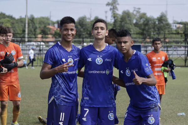 Sol sigue al mando de la Sub 14 - Fútbol - ABC Color