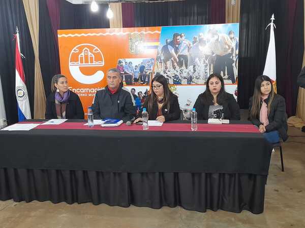 Presentan cronograma de actividades por el mes de la patria y de la madre en Encarnación