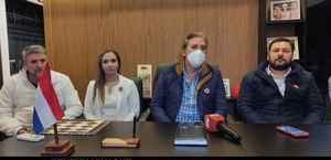 NEHEMIAS CUEVAS ABANDONA HC