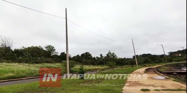 VOLVIERON LOS CABLES AÉREOS DEL TENDIDO ELÉCTRICO EN PACÚ CUÁ