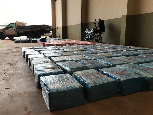 Incautan más de 38 toneladas de marihuana en Amambay - Nacionales - ABC Color
