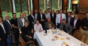 La Nación / Honor Colorado presenta el equipo que conformará la lista para el Senado 2023