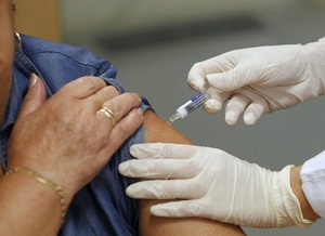 Diario HOY | Vacunarse contra la gripe en tiempos de covid es necesario, según la OPS
