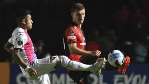 Cerro Porteño hizo un flojo partido y pierde el invicto en Santa Fe