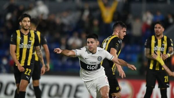 Olimpia derrota a Peñarol y se recupera en el Grupo G