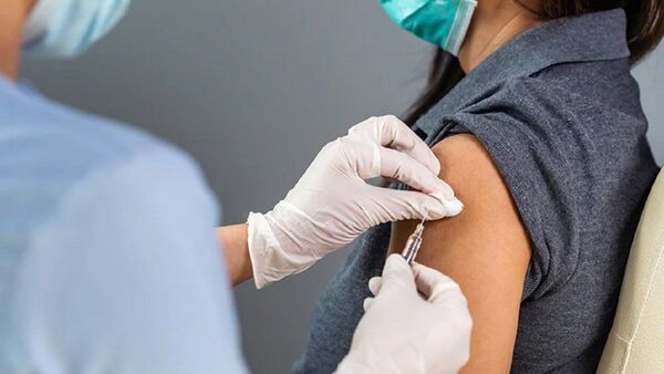 Vacunarse contra la gripe en tiempos de Covid-19 es necesario, según la OPS
