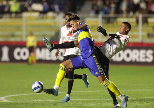 Crónica / Oscar Romero le ganó el duelo a Nelson Cabrera