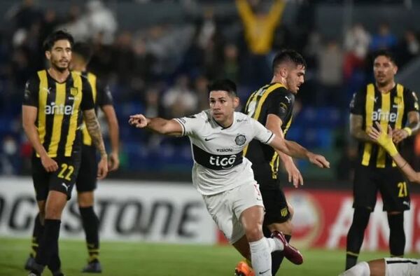 Olimpia derrota a Peñarol y se recupera en el Grupo G