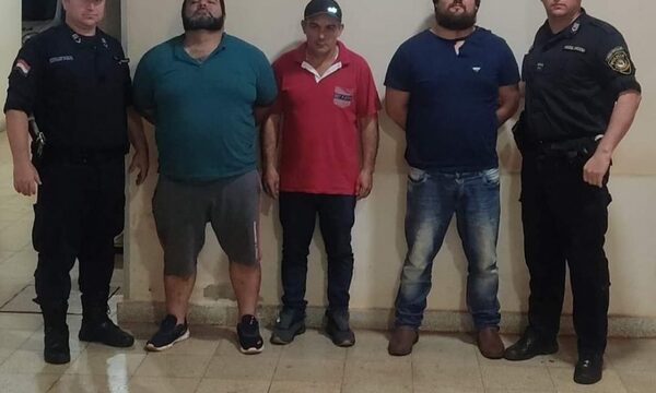 Diario HOY | Imputan a farristas ebrios que agredieron a policías