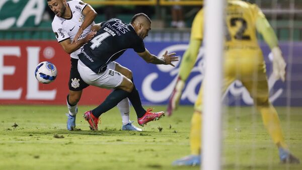 Sin goles entre Deportivo Cali y Corinthians