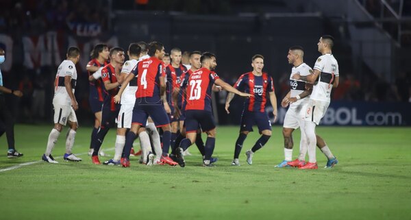 Cerro Porteño pierde el invicto y Olimpia revive sus chances de llegar a octavos