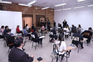 Magistrados rindieron y casi la mitad se aplazaron