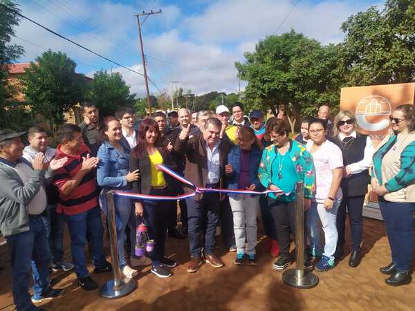 Encarnación: Municipio inaugura obras en el barrio Parque Conavi
