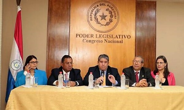 Buscan alianza con la cruel tiranía venezolana e instalan peligro de muerte para la débil democracia paraguaya – La Mira Digital