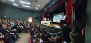Crimen organizado, lavado de dinero y las criptomonedas, temas centrales de foro internacional - ABC en el Este - ABC Color