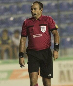 División Intermedia: árbitros para la sexta fecha - Fútbol de Ascenso de Paraguay - ABC Color