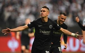 Doble revancha del Eintracht hacia la final de Sevilla - Fútbol Internacional - ABC Color