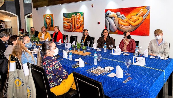 Cámara Paraguayo-Alemana impulsa la competitividad de mujeres vinculadas a la “industria de la hospitalidad” – La Mira Digital