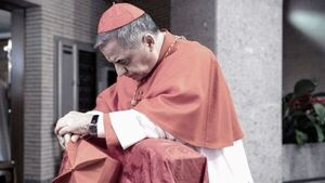 El cardenal italiano Becciu rechazó haber malversado fondos por 200 millones de euros
