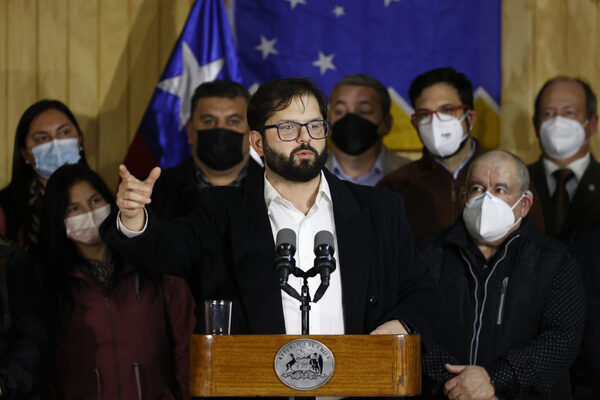 Boric plantea un "acuerdo nacional de seguridad" tras la muerte de un policía - MarketData