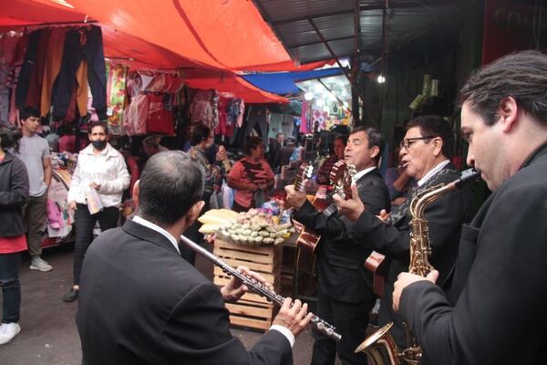 Mercado 4 cumple el sábado 80 años y prometen obras - Nacionales - ABC Color
