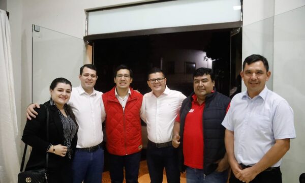 “Landy” recibe apoyo de tres equipos de Minga Guazú, y llega a 10 intendentes de Alto Paraná – Diario TNPRESS