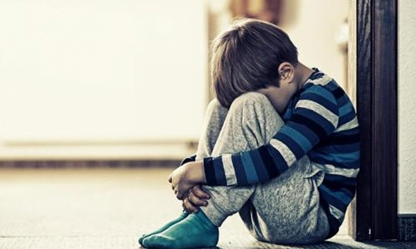 Niño habría sido abusado por adolescente en un colegio - Noticiero Paraguay