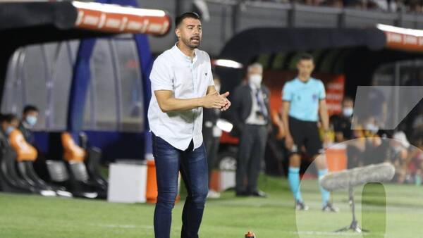 Crónica / Atendé lo que afecta al rendimiento del Olimpia, según Cáceres