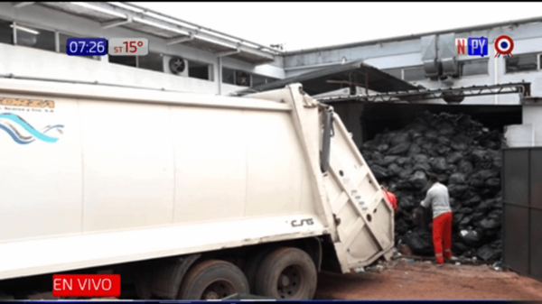 Reactivan servicio de recolección de basura en el IPS | Noticias Paraguay