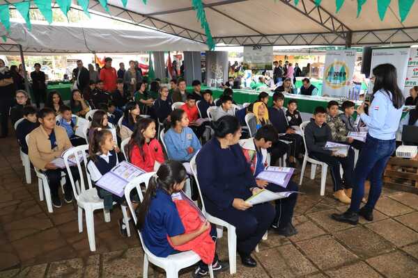 FERIA DE LA AGRICULTURA FAMILIAR CULMINA CON ÉXITO - La Voz del Norte