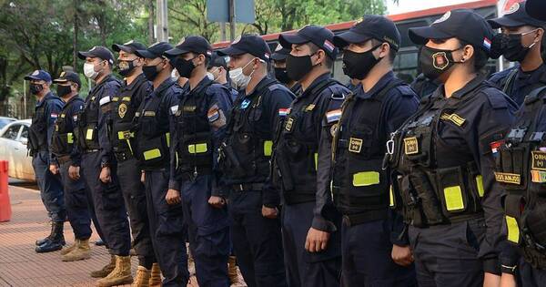 La Nación / Gobierno esteño creó antimotines armados para reprimir manifestaciones, critica exconcejal
