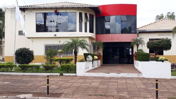 Intendente de Salto del Guairá denuncia amenaza de diputada