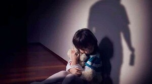 Abuso en colegio: “Le dijeron al nene que entre al baño y le iban a dar un chocolate”