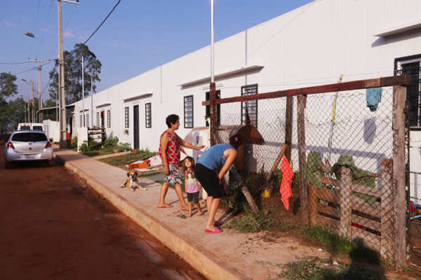 Más de 120 familias del Bañado Sur ya disfrutan de sus nuevas viviendas temporales - .::Agencia IP::.