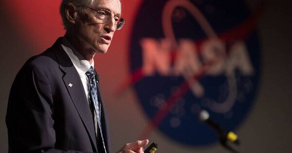 La Nación / Astrofísico de la Nasa y ganador del Nobel dará charla
