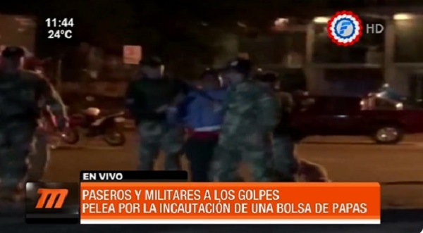 Bolsa de papas genera pelea entre paseros y militares en Encarnación